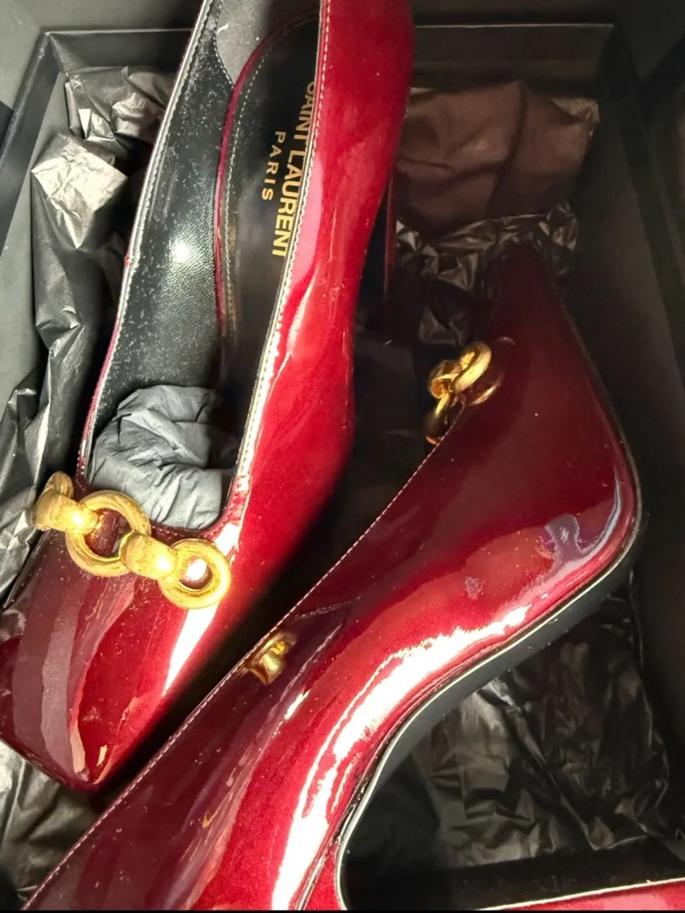 Saint Laurent Burgundy Patent Leather Pumps with Gold Chain Detail - Picture 2 of 2
